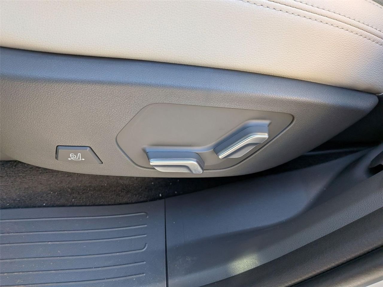 2026 Hyundai Santa Fe Limited - Photo 26