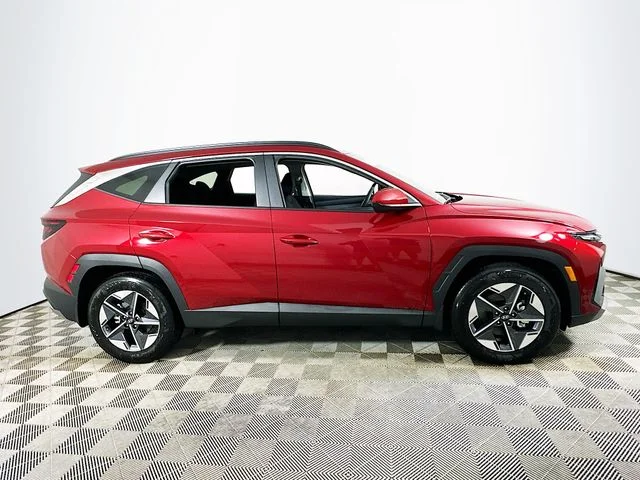 New 2026 Hyundai TUCSON SEL
