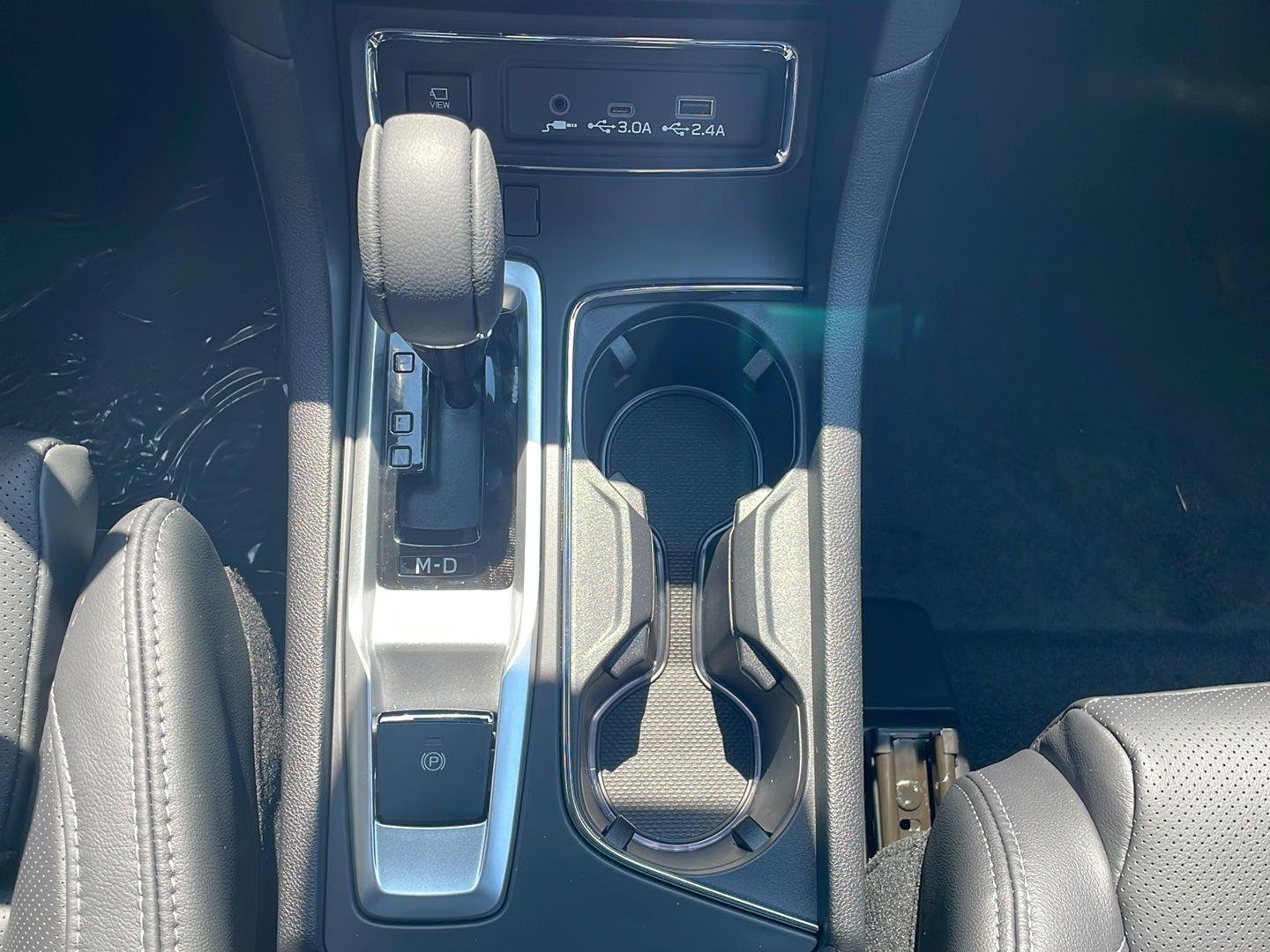 New 2026 CRYSTAL WHITE PEARL Subaru Limited 7-Passenger image 20