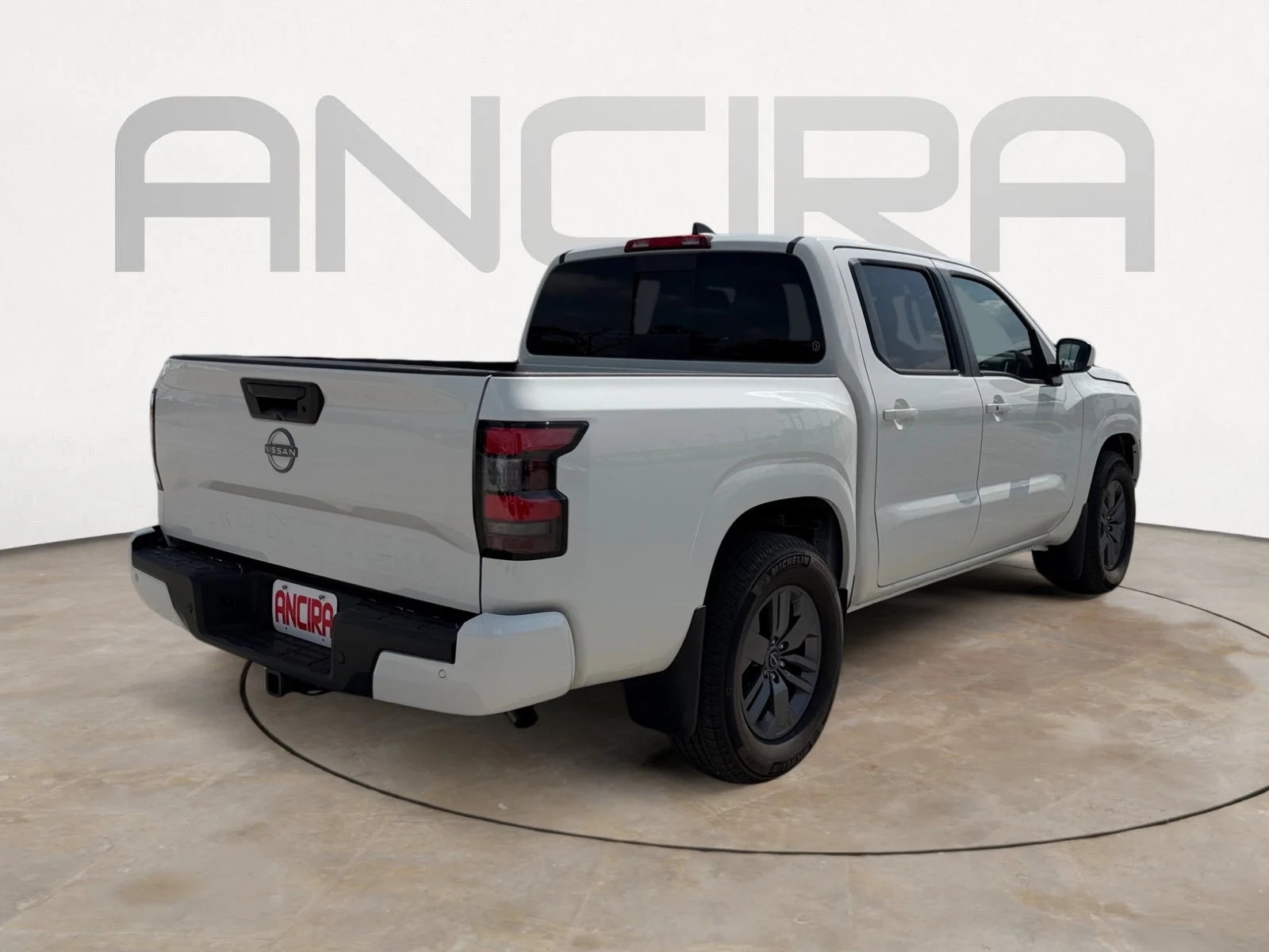 Used 2025 Glacier White Nissan SV image 9
