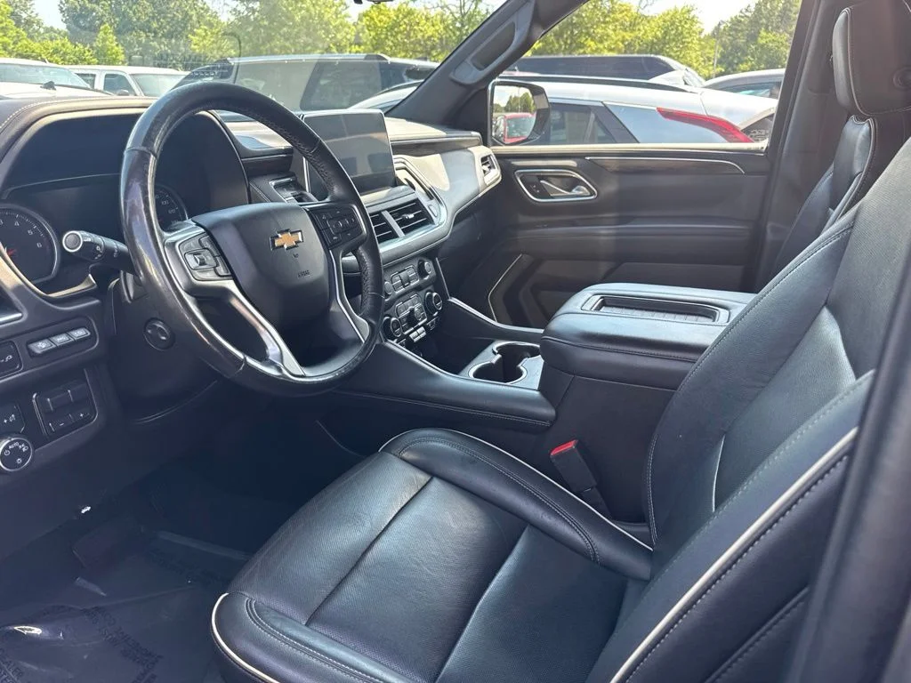 Used 2021 Gray Chevrolet Premier image 4