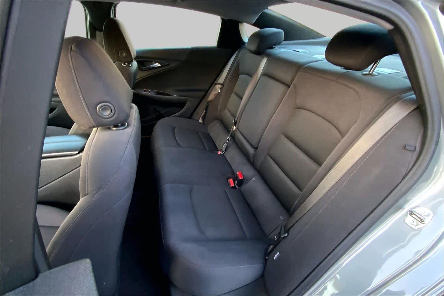 Used 2024 Sterling Gray Metallic Chevrolet LT image 20