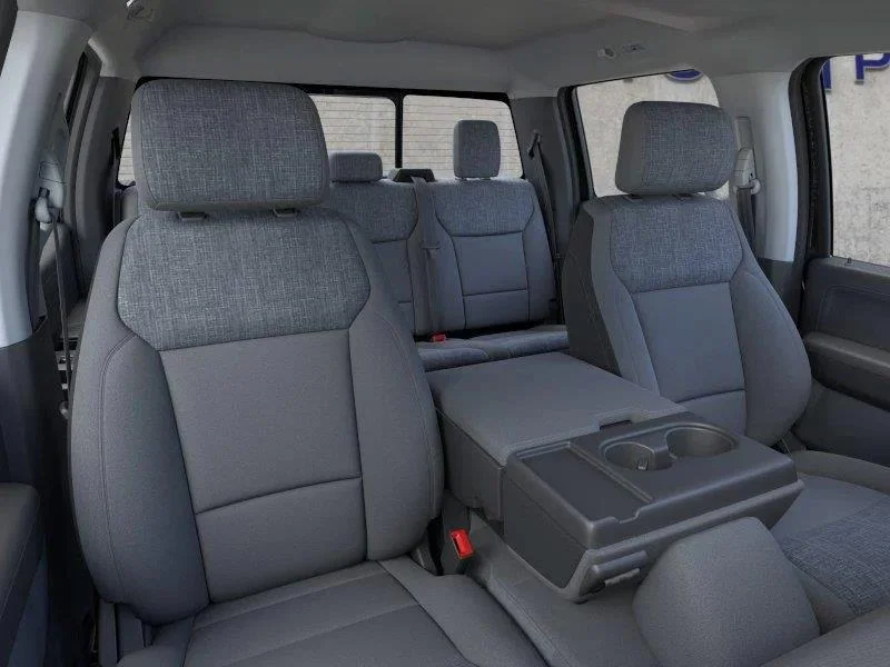 New 2026 Agate Black Ford XLT image 2
