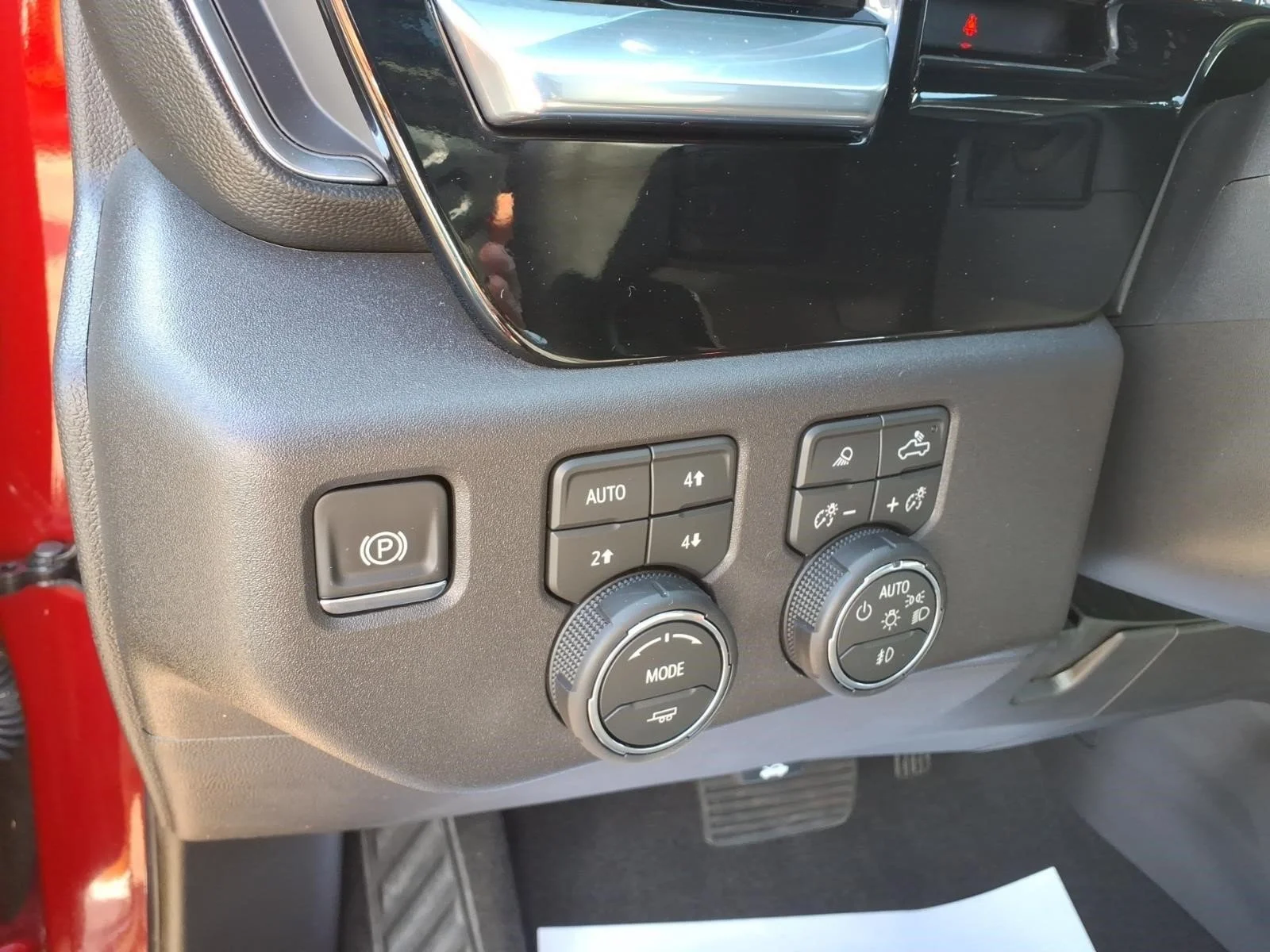 2026 Chevrolet Silverado 1500 LT Trail Boss - Photo 18