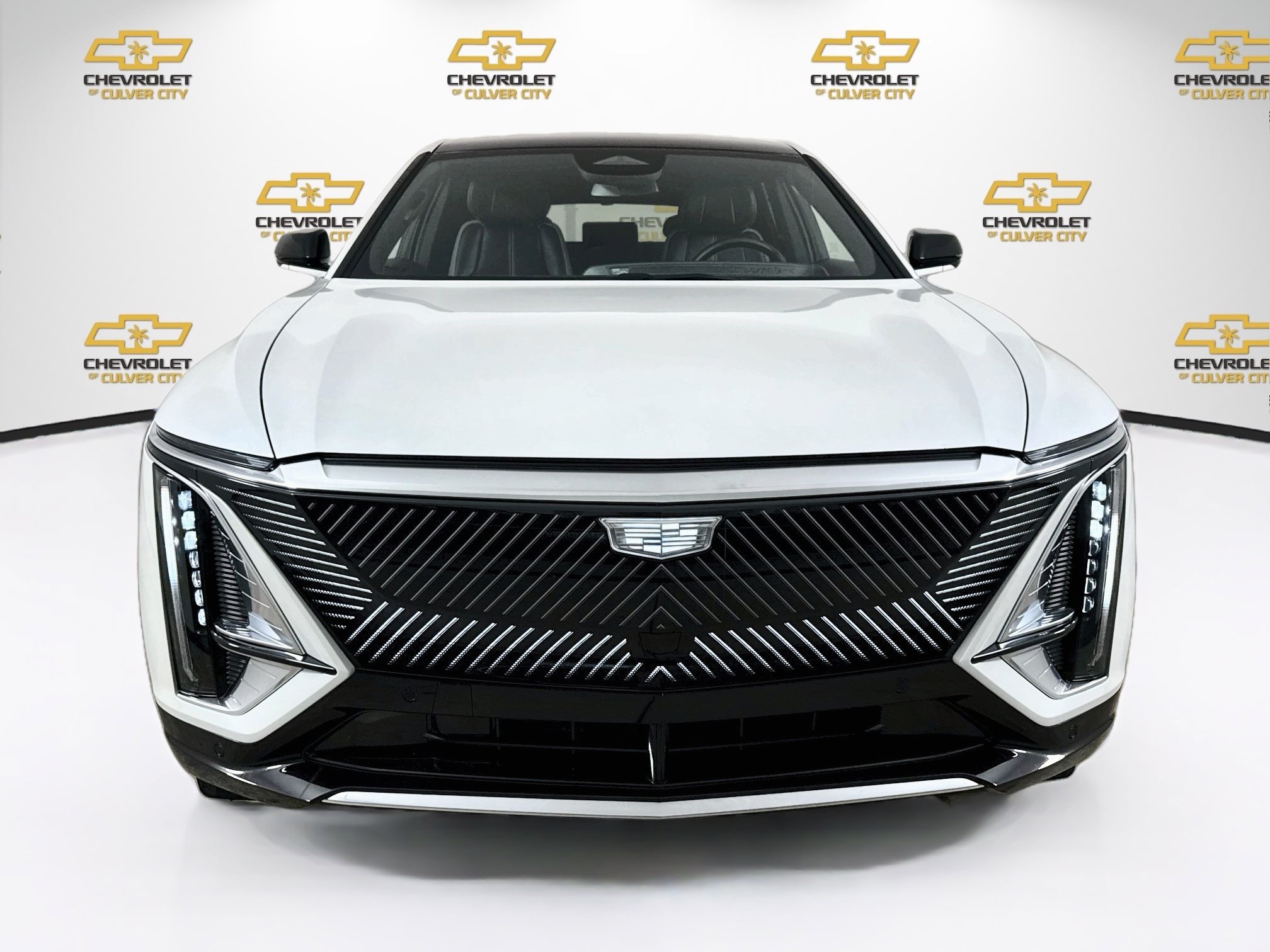 Used 2024 Cadillac LYRIQ Tech with VIN 1GYKPMRK0RZ102806 for sale in Culver City, CA