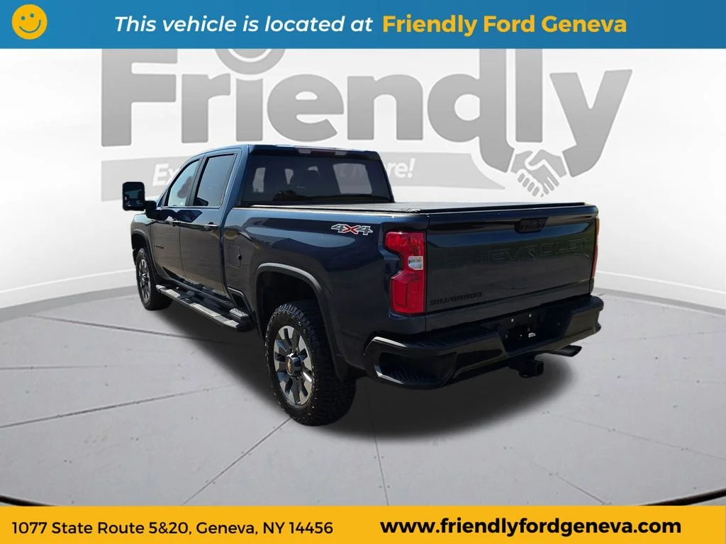 Used 2021 Blue Chevrolet Custom image 7
