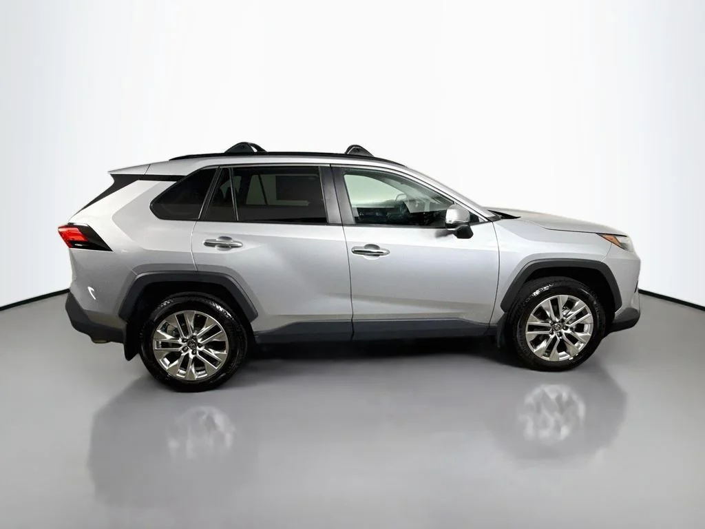 Used 2025 Silver Sky Metallic Toyota Limited image 8