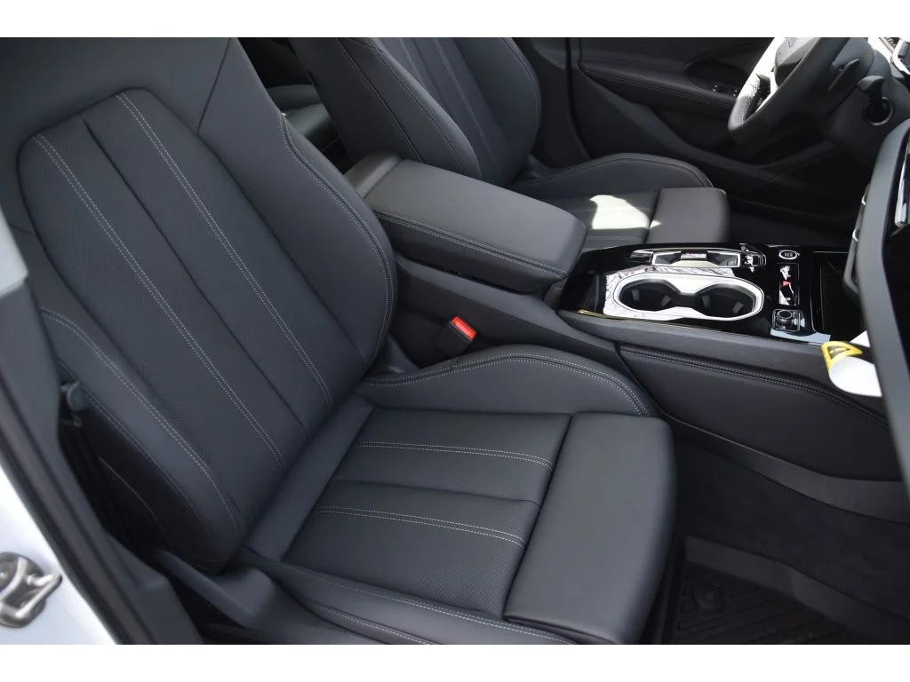 New 2026 Glacier White Metallic Audi Premium Plus image 27