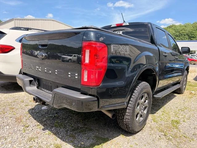 Used 2023 Black Ford XLT image 18