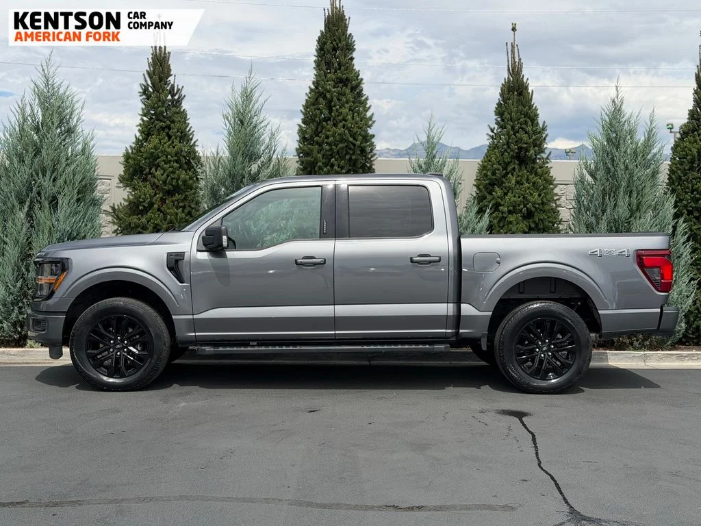 Used 2024 Silver Ford XLT image 3
