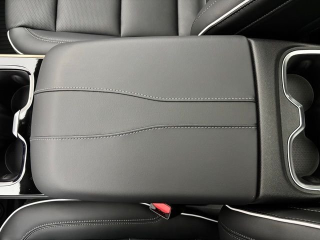 New 2026 Ebony Twilight Metallic Buick Avenir image 36