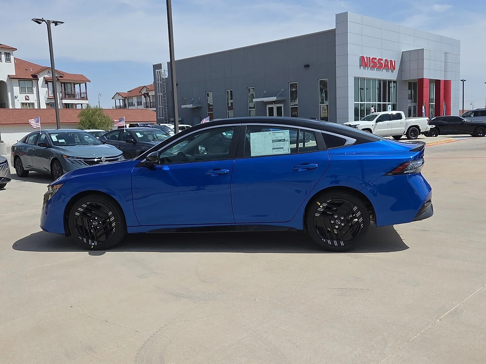 New 2027 XGZ 2toneblueb Nissan SR image 2