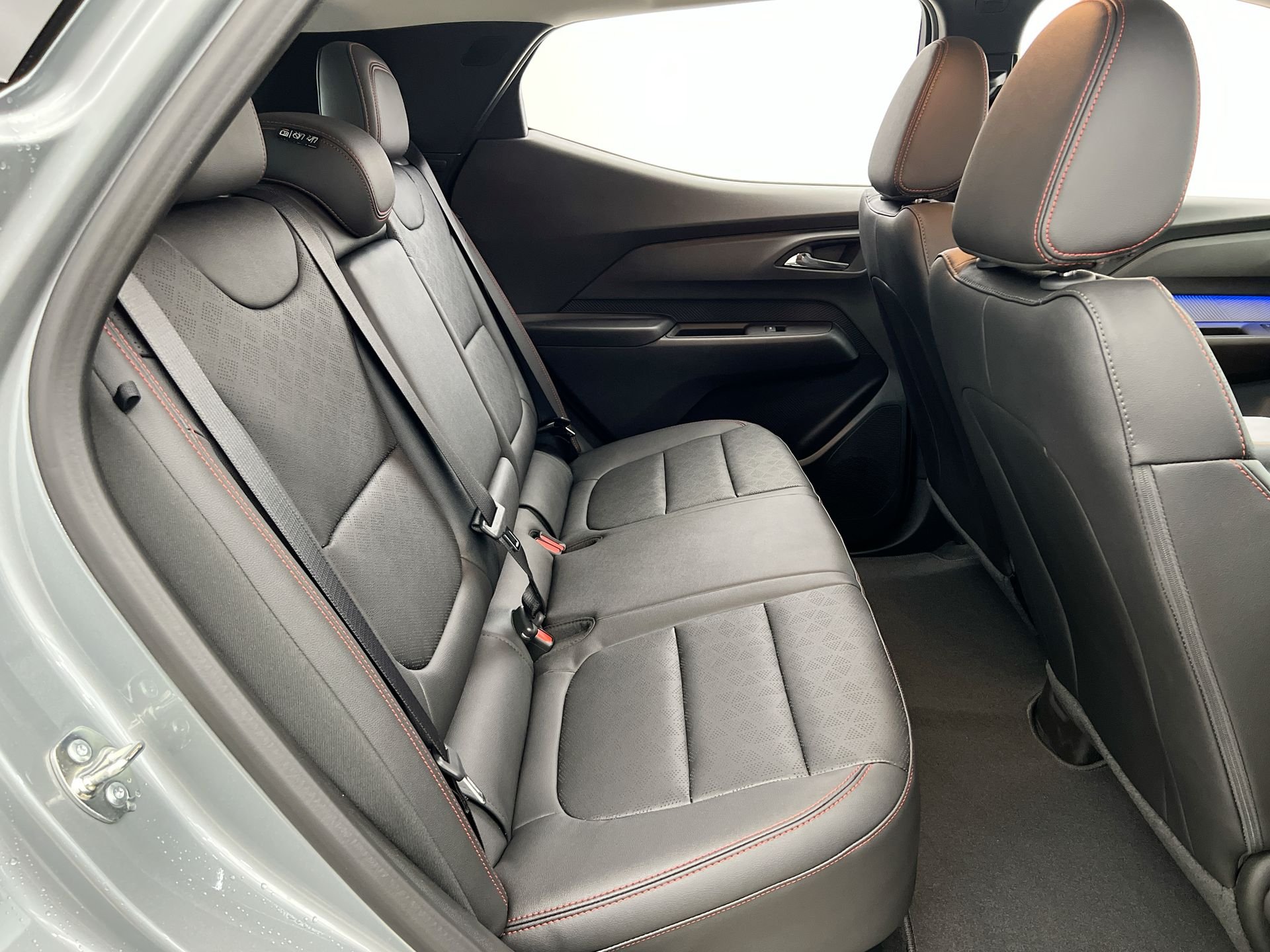2027 Chevrolet Bolt RS - Photo 81