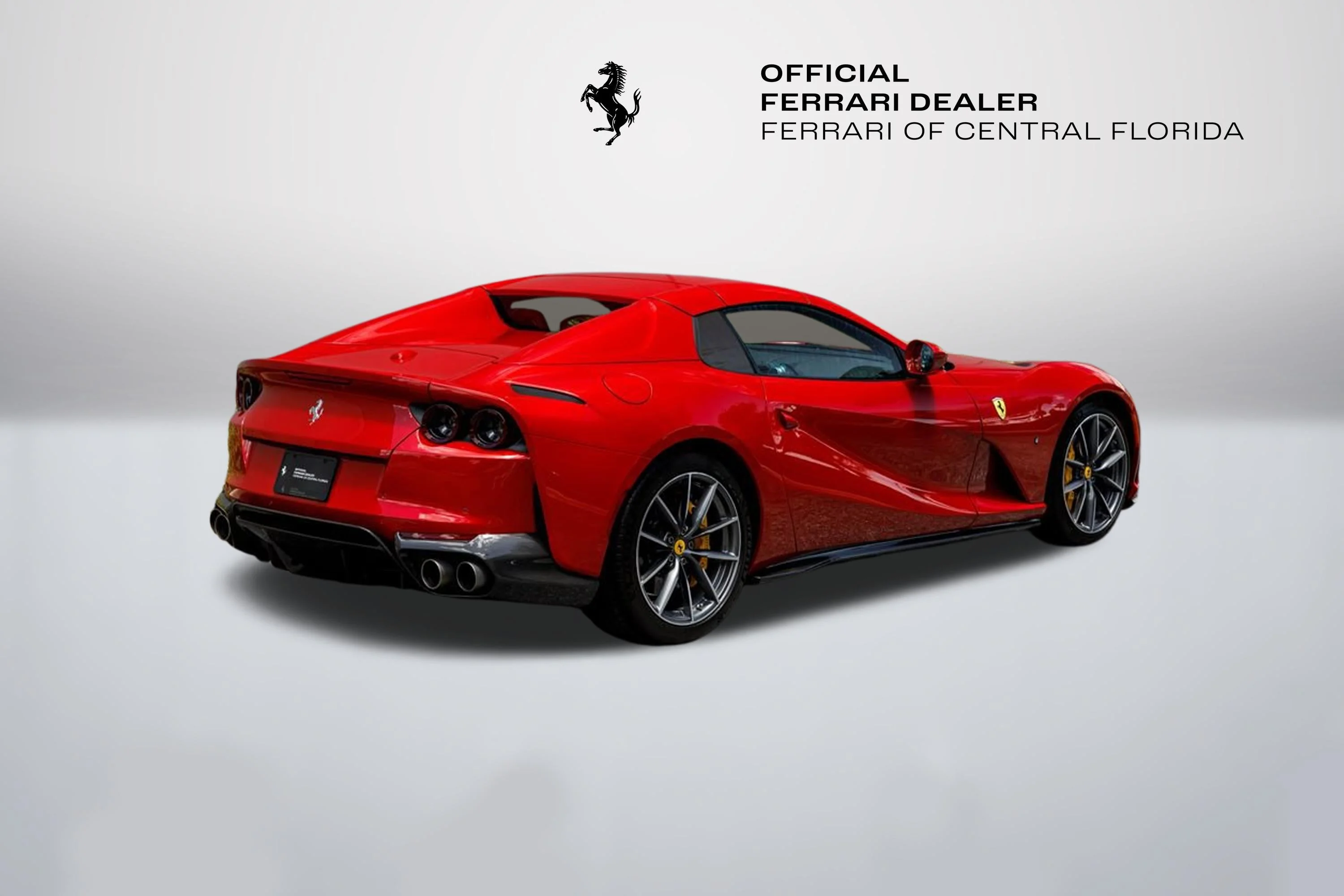Used 2023 Rosso Berlinetta Ferrari  image 5