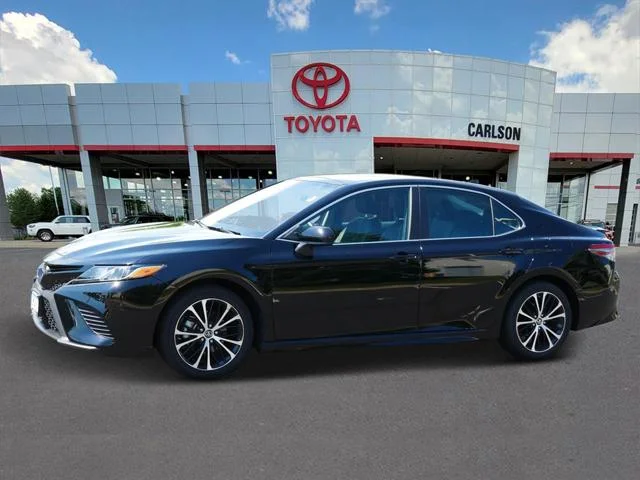 Certified 2019 Toyota Camry SE with VIN 4T1B11HK0KU193470 for sale in Minneapolis, Minnesota