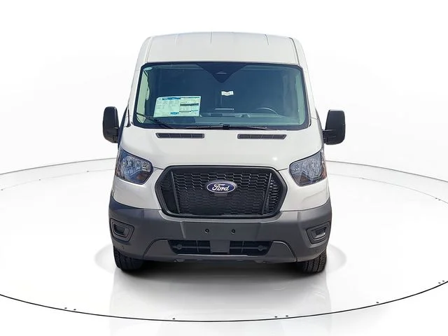 New 2026 Oxford White Ford Base image 2