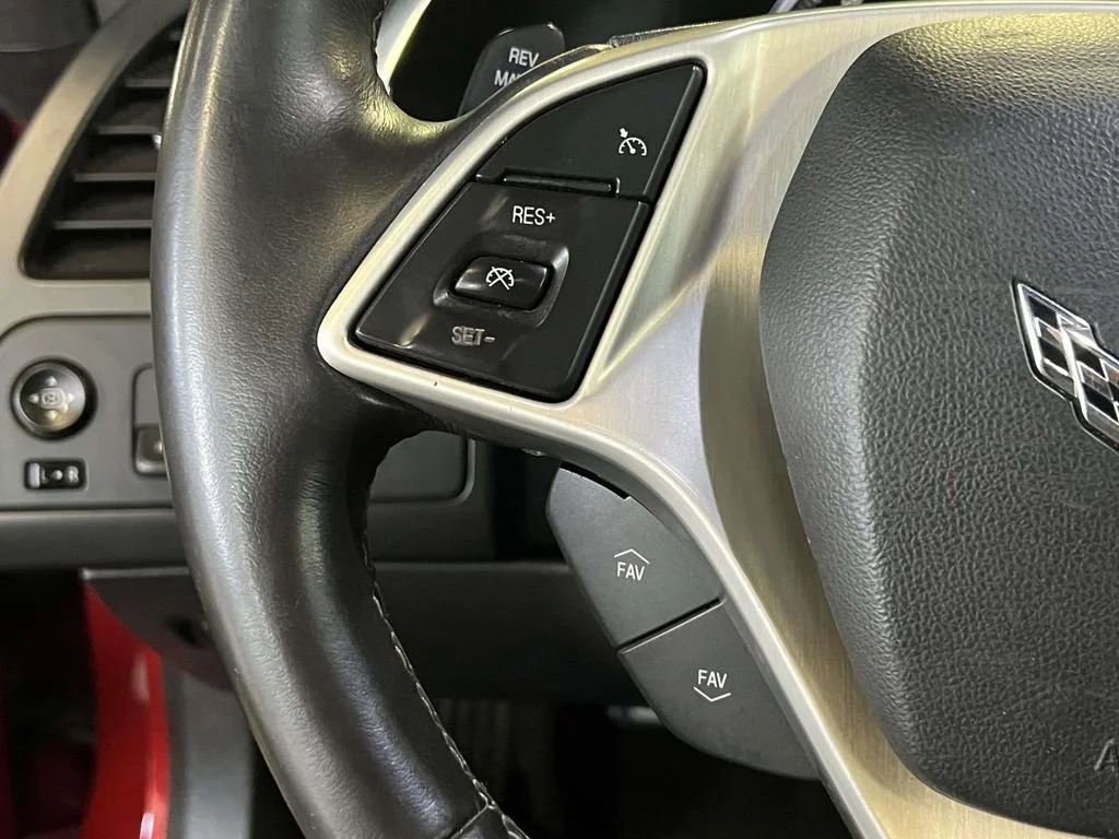Used 2015 CRYSTAL RED TINTCOAT Chevrolet Z06 3LZ image 17