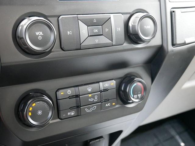 Certified Used 2019 Black Metallic Ford XL image 18