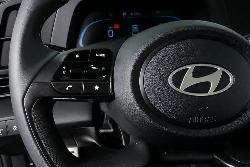 New 2026 Amazon Gray Hyundai SEL Sport Premium image 20