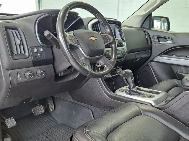 Used 2019 White Chevrolet ZR2 image 8