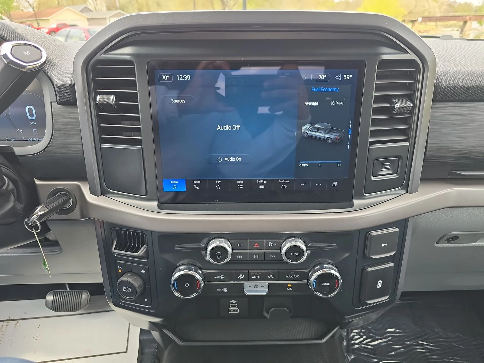 Used 2025 Carbonized Gray Metallic Ford XLT image 13