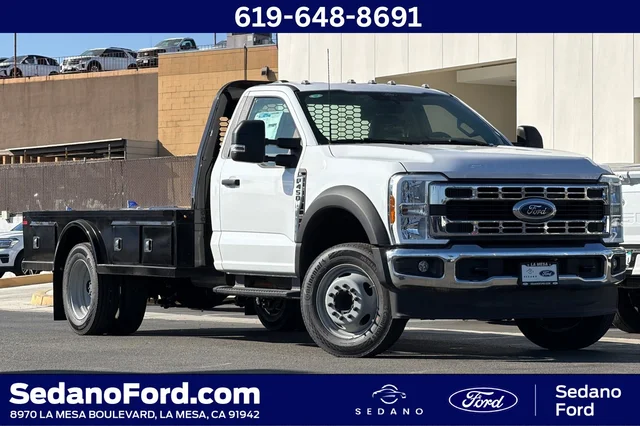 2025 Ford Chassis Cab F-450® XL