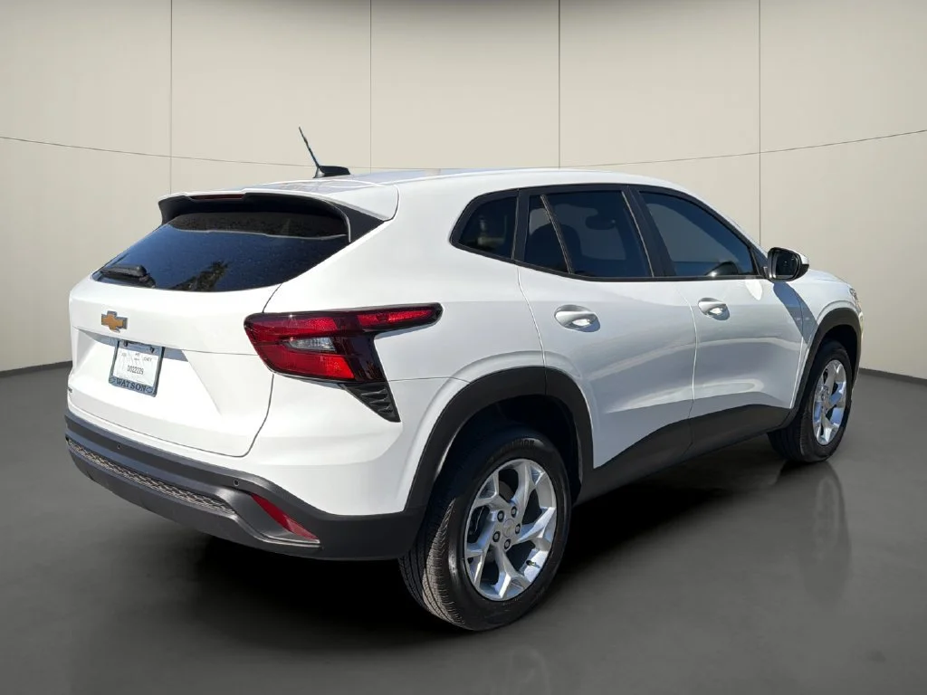 New 2026 Summit White Chevrolet LS image 7