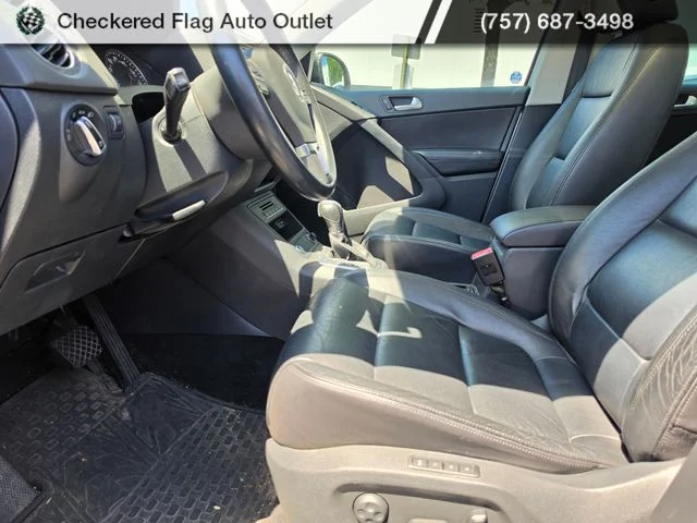Used 2017 Reflex Silver Metallic Volkswagen Sport image 9