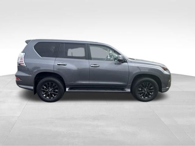 Used 2022 Gray Pearl Lexus 460 image 17