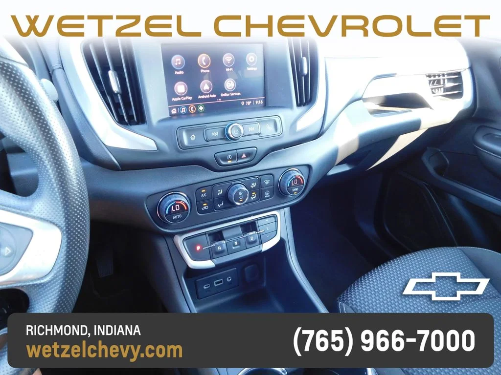 Used 2022 Black GMC SLE image 34