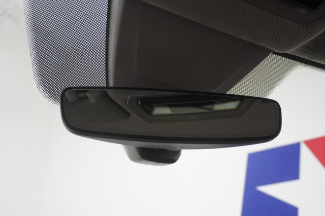 Used 2024 BLACK Volkswagen 2.0T SE w/Technology image 38