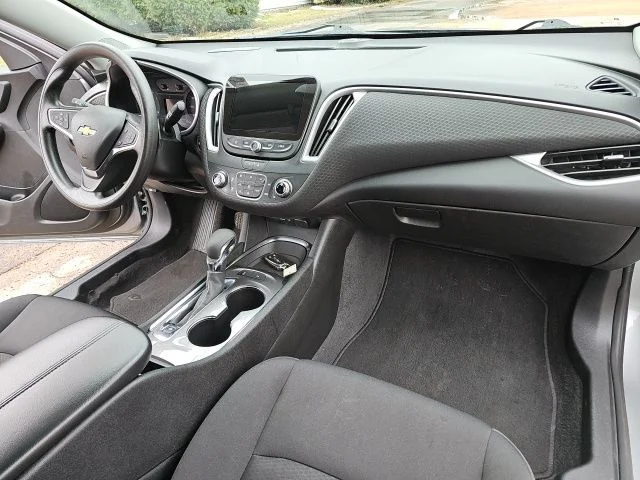 2025 Chevrolet Malibu 1LT - Photo 19