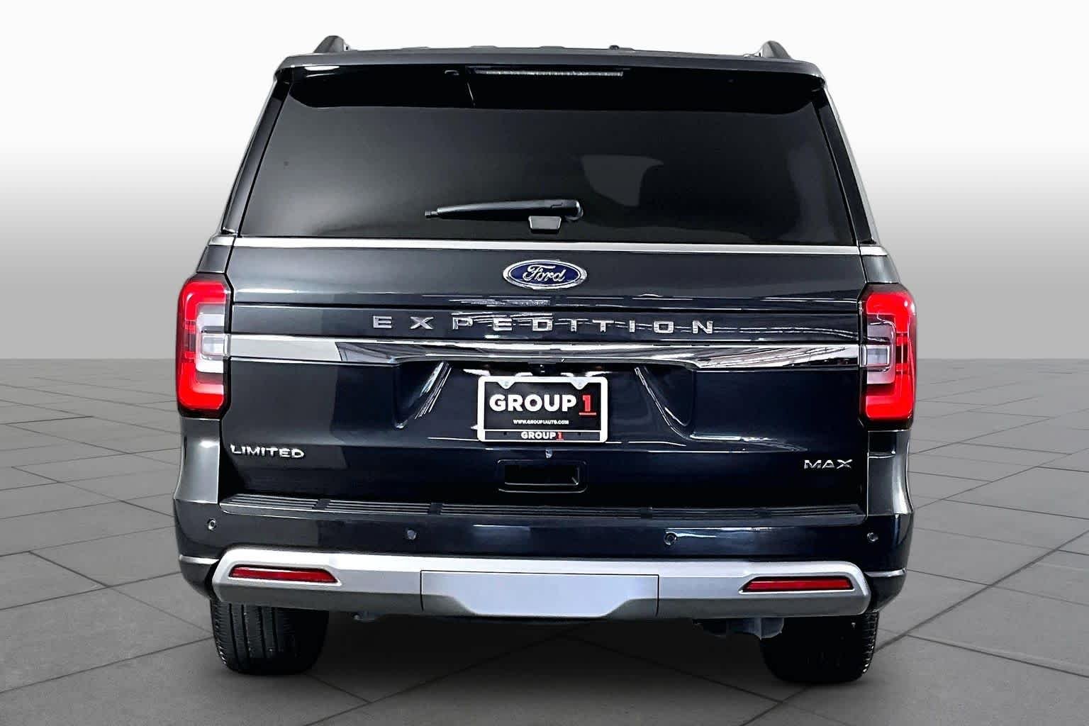 Used 2023 Dark Matter Gray Ford Limited image 5