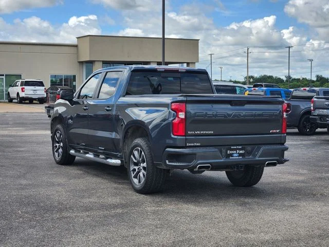 Used 2021 Gray Chevrolet RST image 4