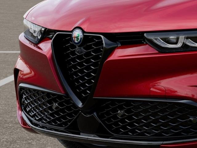 New 2025 Alfa Rosso (Red) Exterior Paint Alfa Romeo Intensa image 66