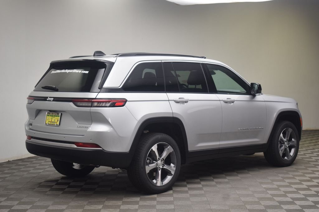 New 2026 Silver Zynith Jeep Limited image 5