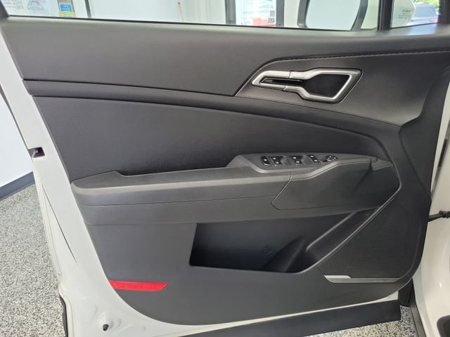 Used 2023 White Kia LX image 6