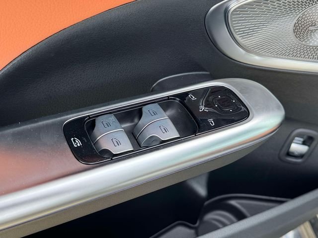 New 2026 Graphite Grey Metallic Mercedes-Benz C 300 image 18