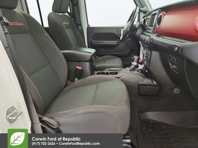 Used 2021 Bright White Clearcoat Jeep Unlimited Rubicon image 26