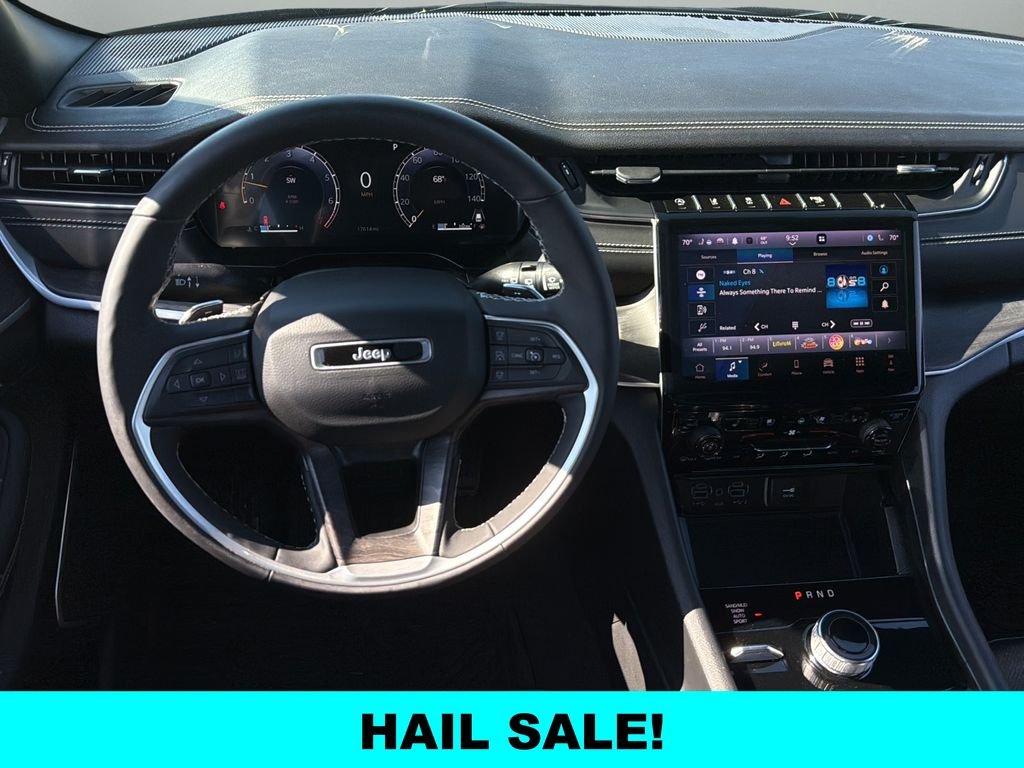 Used 2024 Gray Jeep Limited image 12