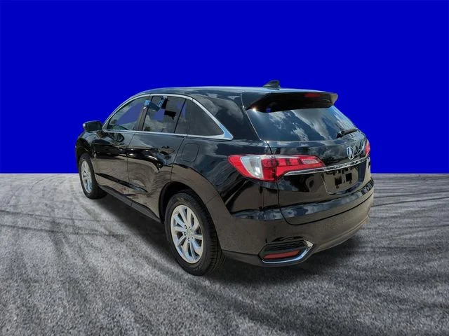 Used 2017 Crystal Black Pearl Acura Technology Package image 6