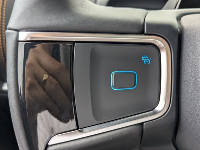 New 2025 Glacier Gray Metallic Tri-Coat Ford TREMOR® image 24