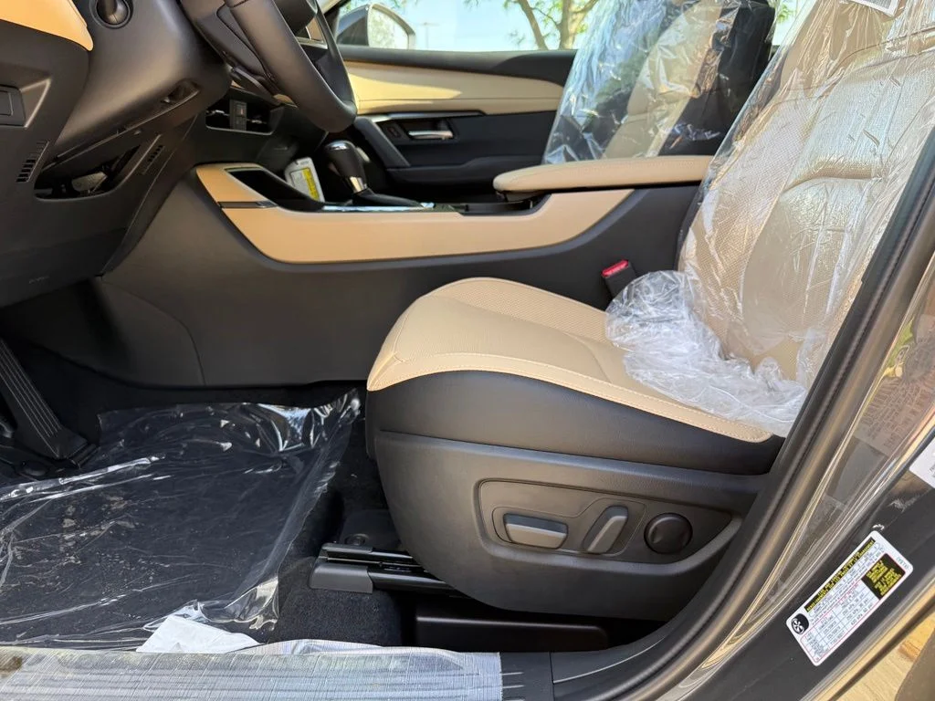 New 2026 Machine Gray Metallic Mazda 2.5 S Premium Plus AWD image 10