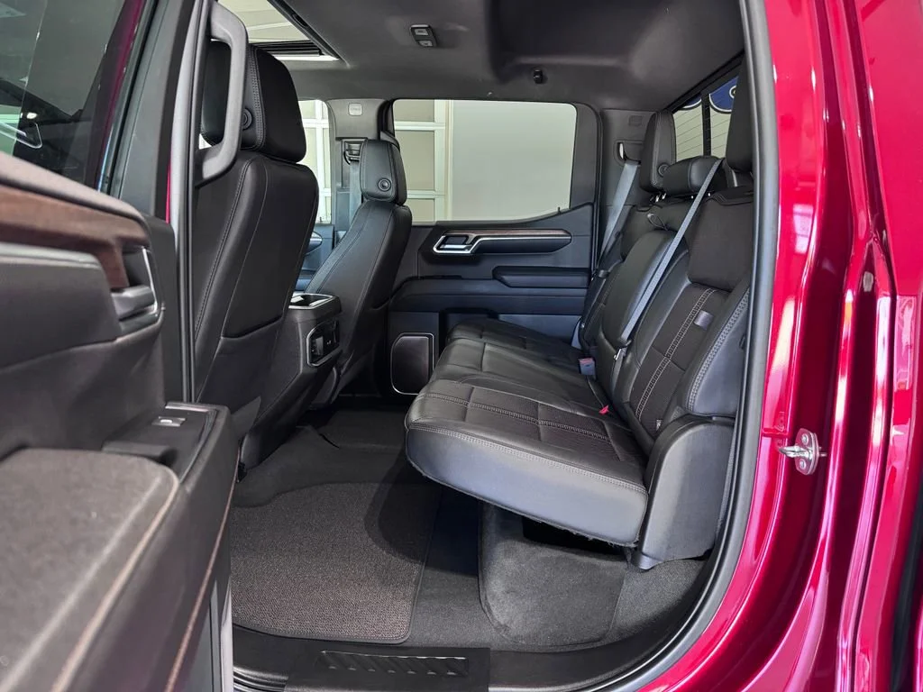 2023 Chevrolet Silverado 1500 High Country - Photo 13