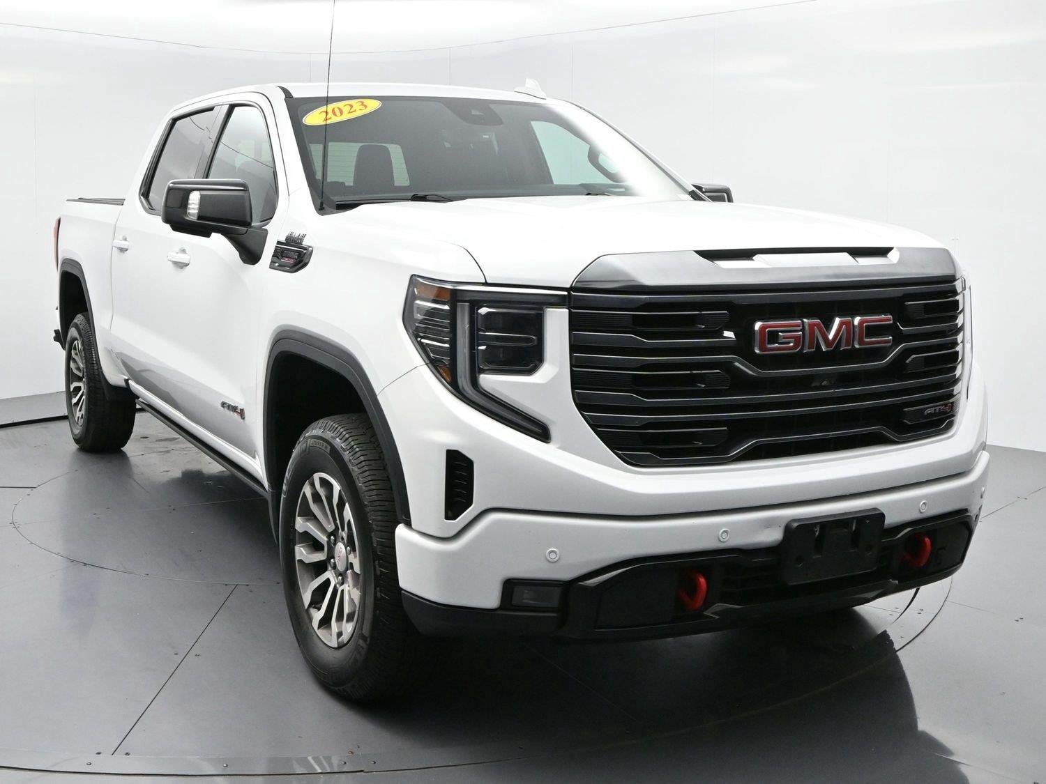 Used 2023 SUMMIT WHITE GMC AT4 image 2