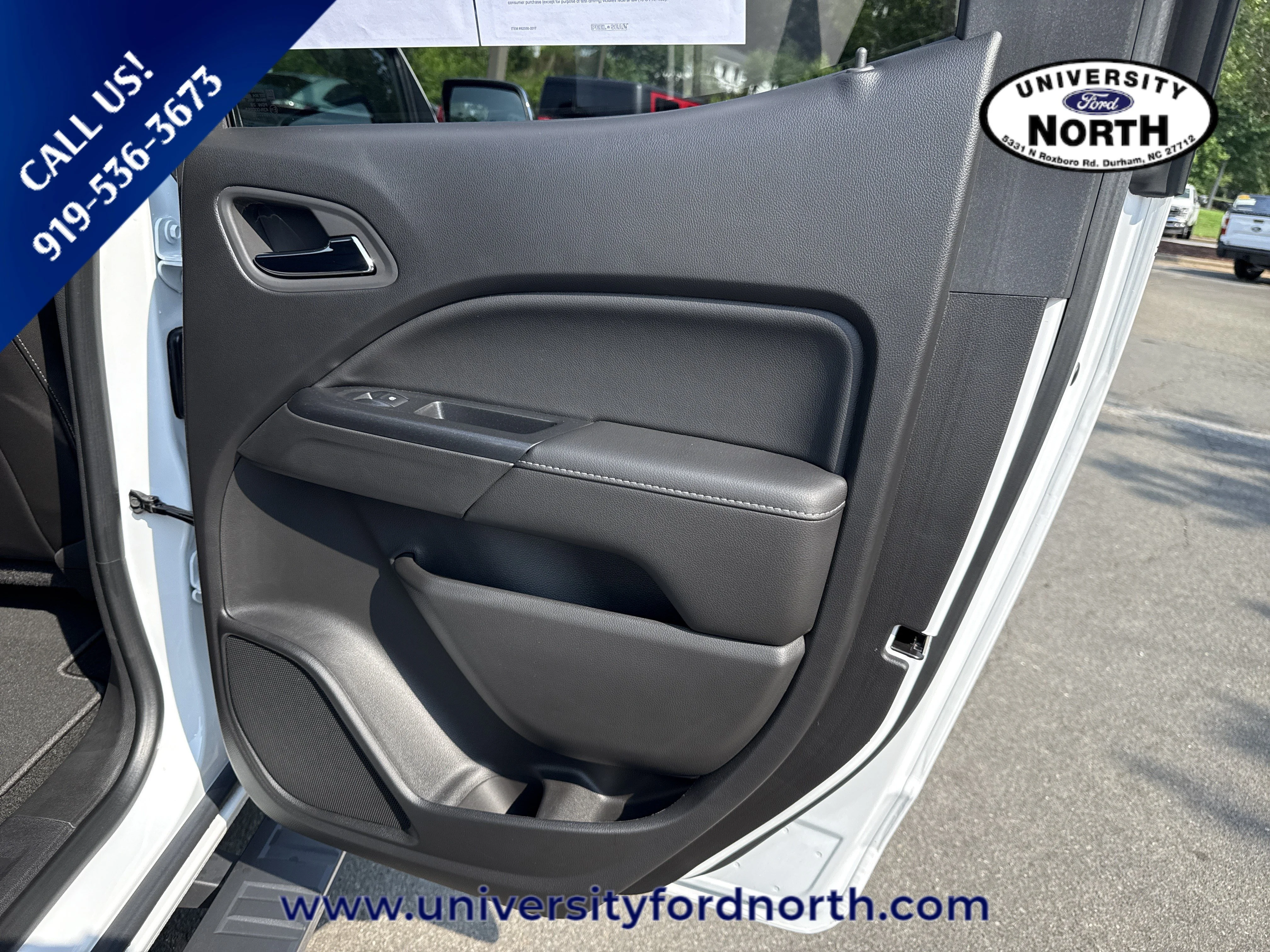 Used 2015 Summit White GMC 4WD SLT image 44