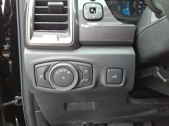 Used 2019 Black Ford Lariat image 21