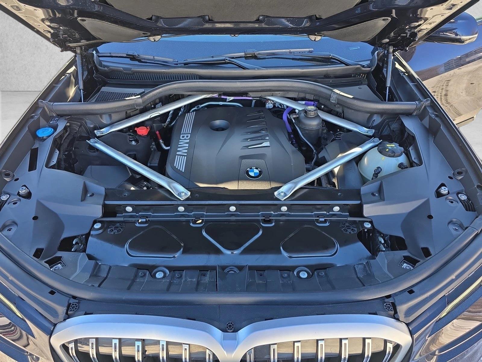 Used 2023 Carbon Black Metallic BMW xDrive40i image 29