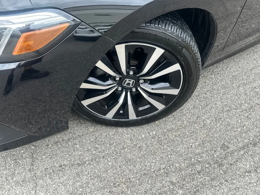 Used 2024 Black Honda EX image 2
