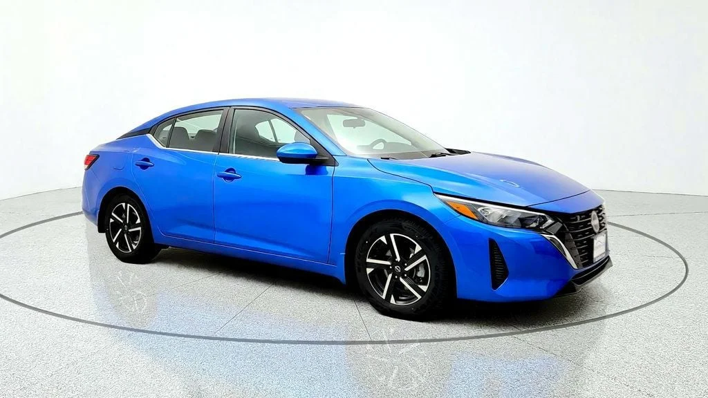 Used 2024 Electric Blue Metallic Nissan SV CVT image 3
